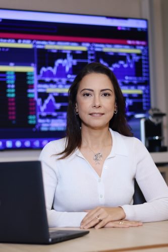 Fique De Olho com a economista-chefe da Galapagos Capital, Tatiana Pinheiro